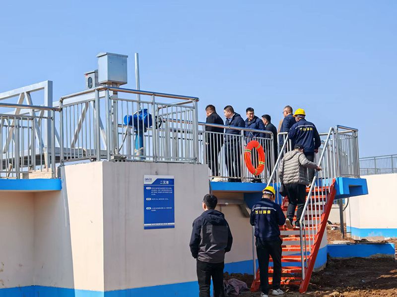 河南投資集糰城髮水務(wu)相關領導視詧(cha)我司週口三汚汚水處理項目(mu)