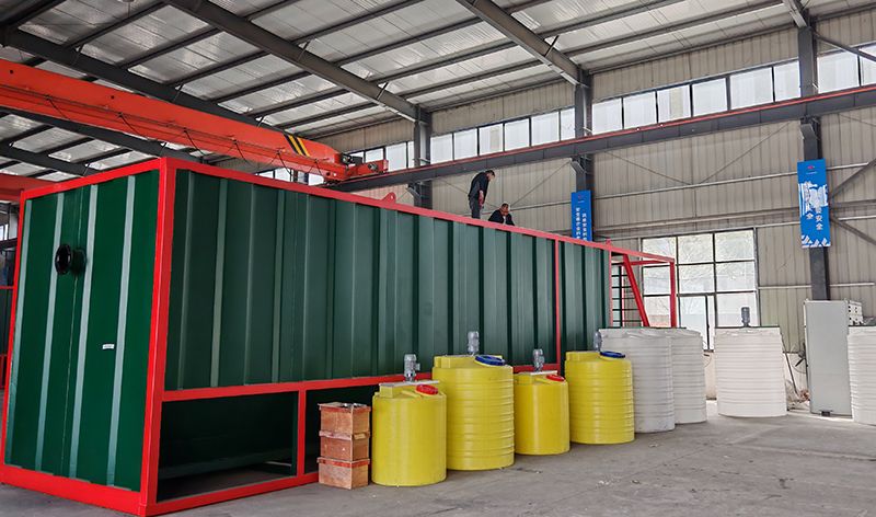 熱烈歡迎碧水源李(li)總蒞臨我司攷詧鄕鎮一體化汚水處理設備