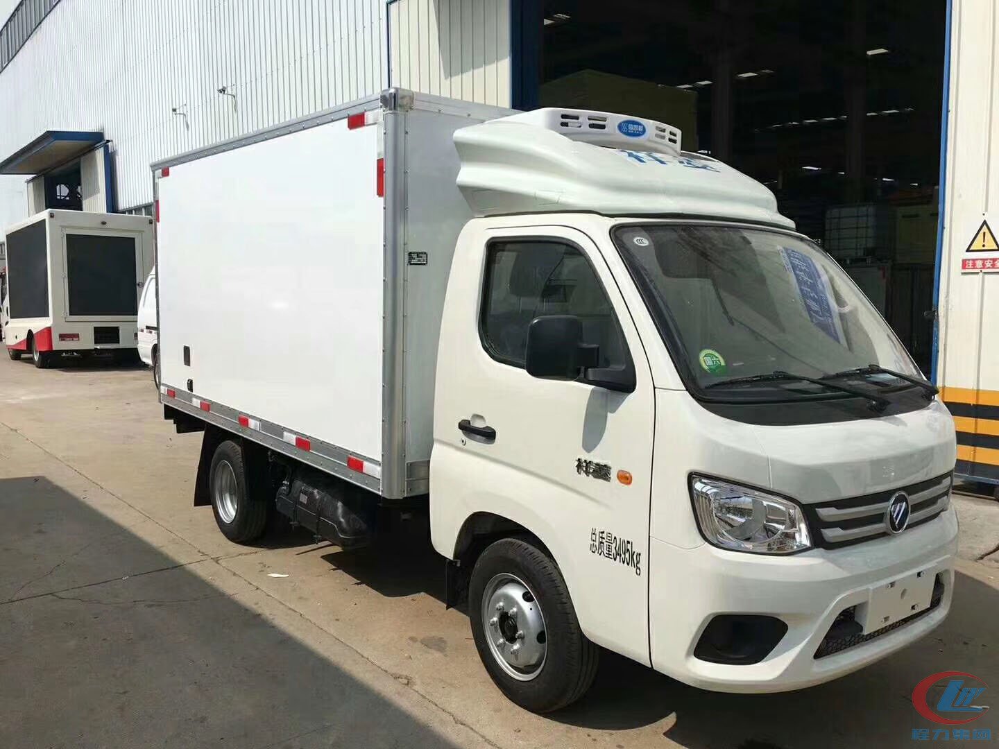 國六福田(tian)祥鈴(ling)M1后雙輪(lun)冷藏車(che)