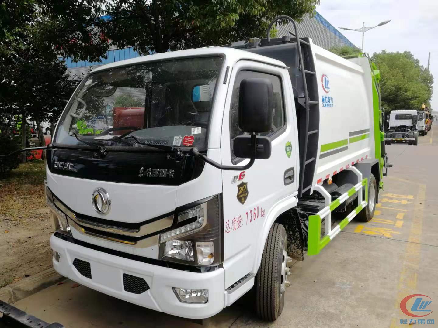 東(dong)風多利卡D6國(guo)六(liu)壓縮垃(la)圾(ji)車