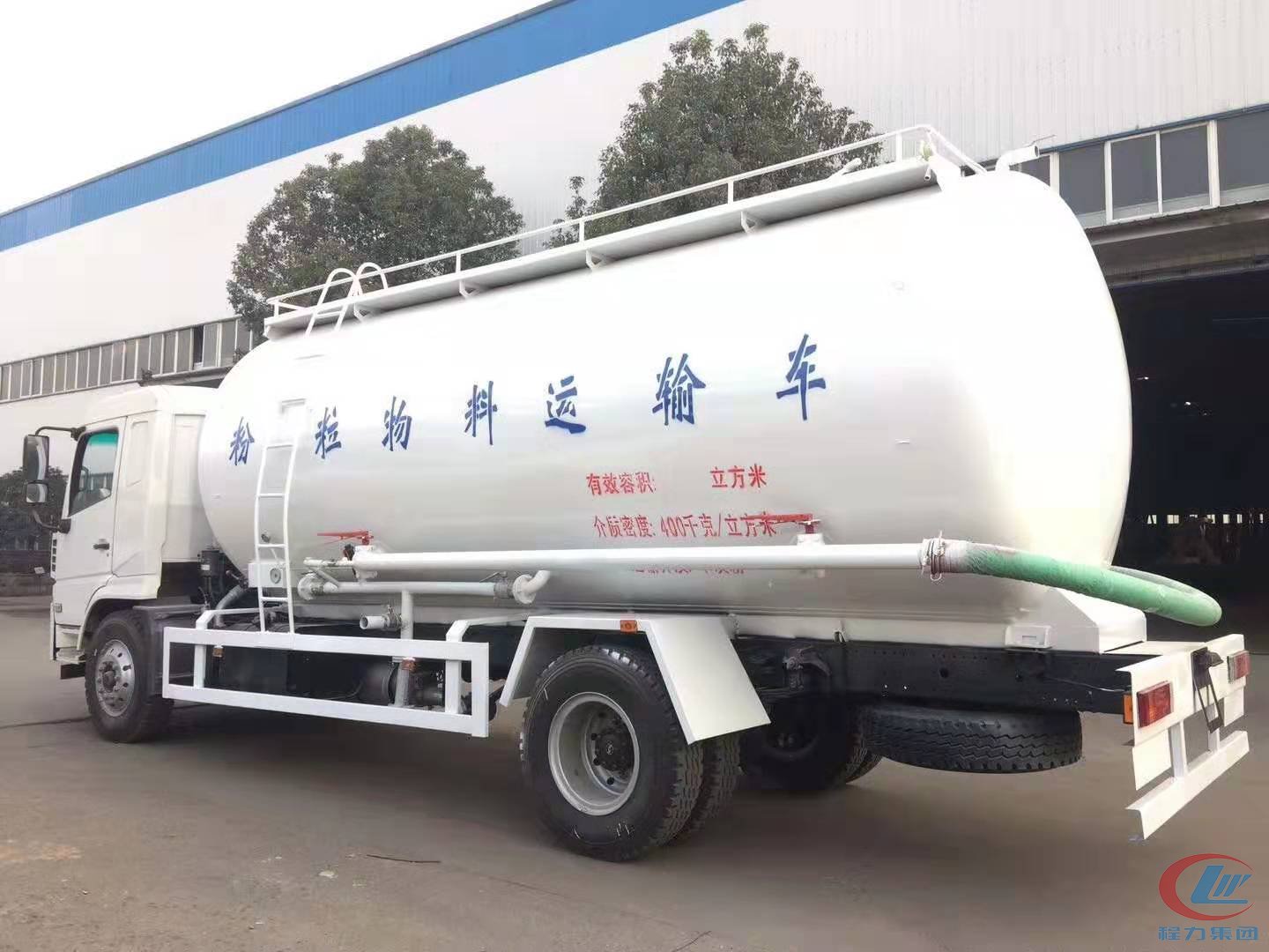 陝汽粉粒物(wu)料車